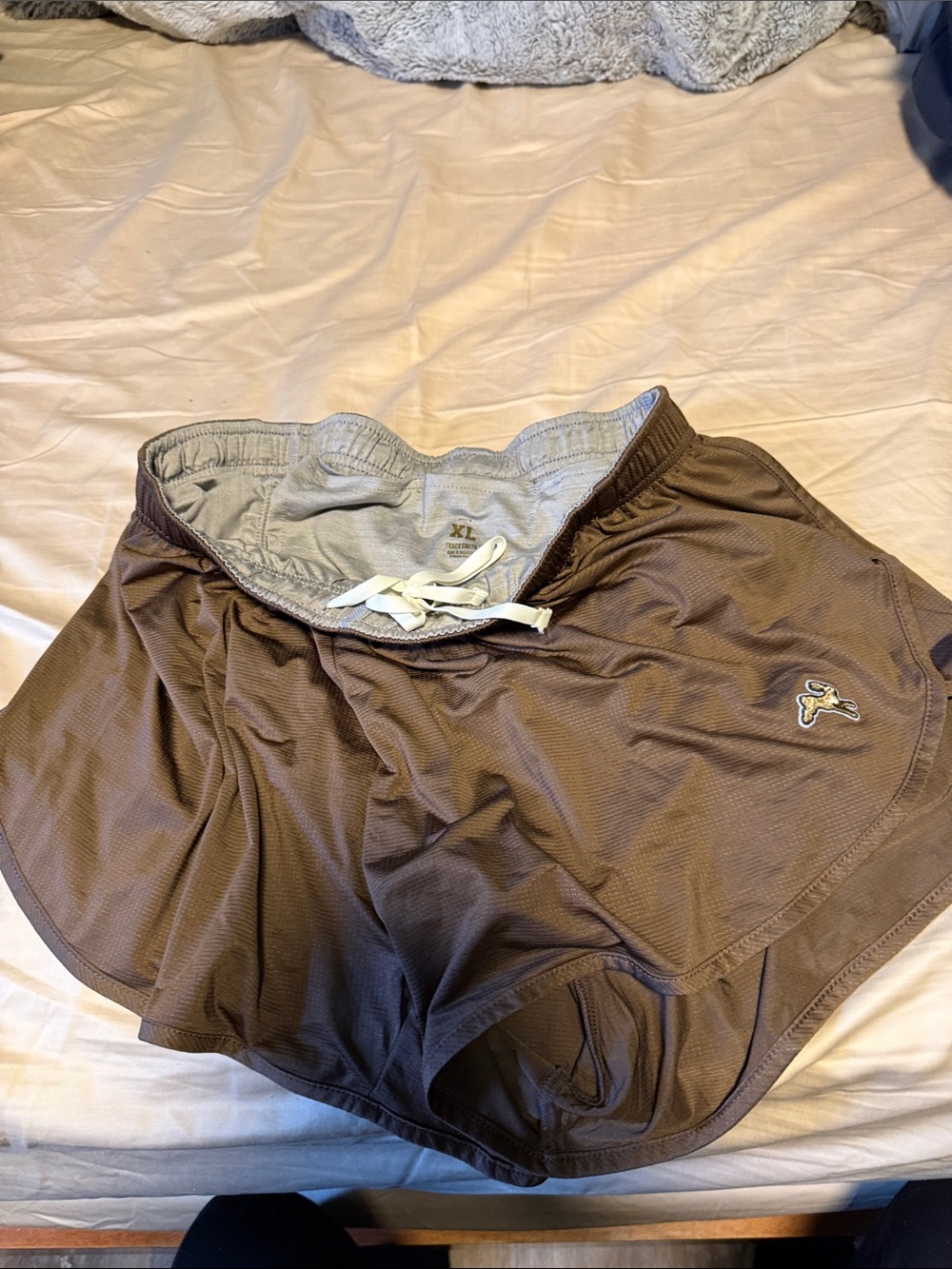 Tracksmith twilight split shorts mens size xl